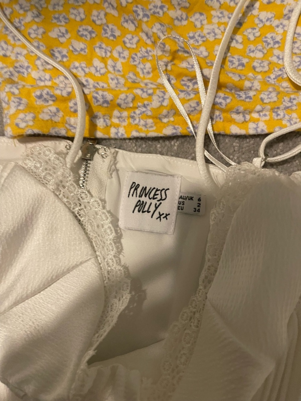 Tops Bundle - Picture 9 of 10